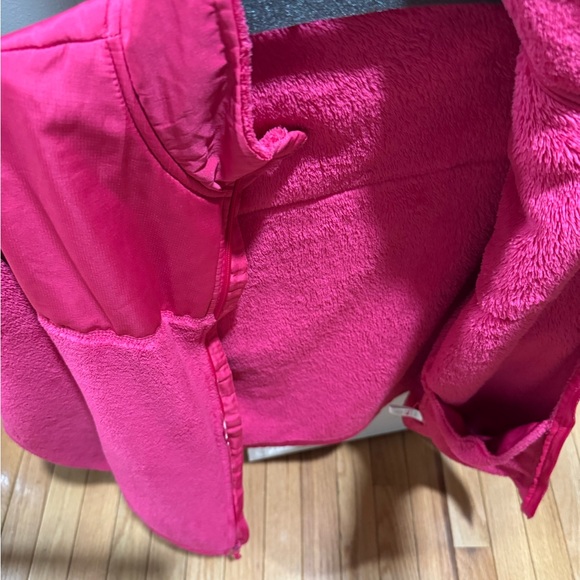 Fleece Jacket - Picture 4 of 5